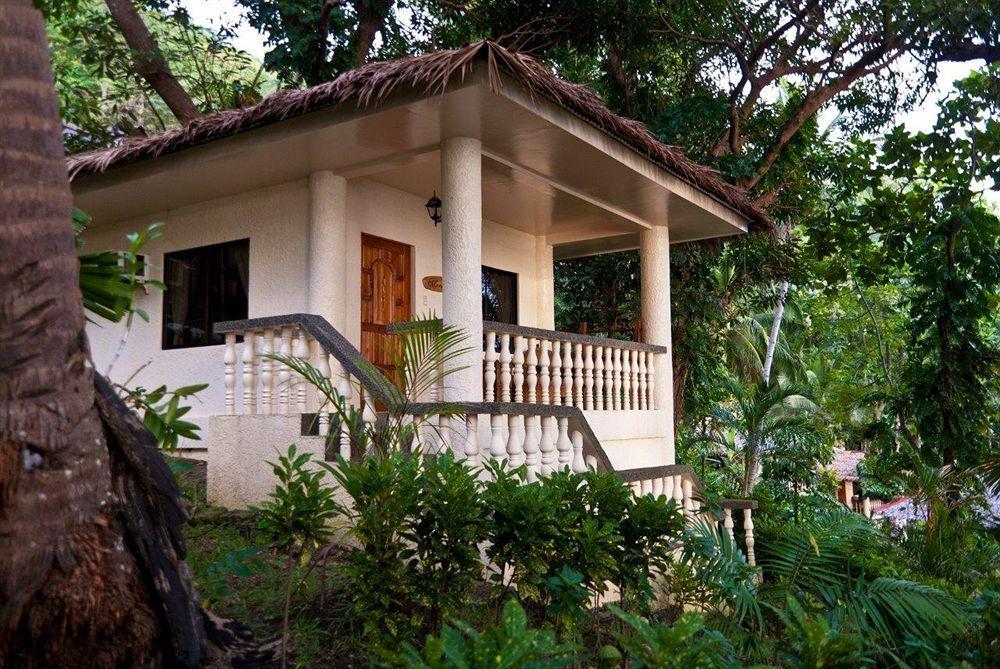 Easy Diving And Beach Resort Sipalay Exterior foto